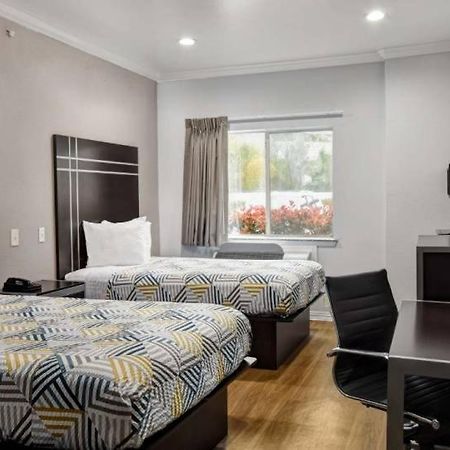 Motel 6 Humble, Tx - Houston International Airport 外观 照片