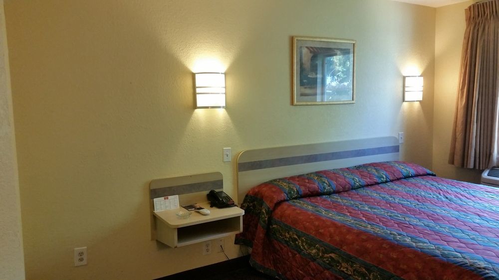 Motel 6 Humble, Tx - Houston International Airport 外观 照片